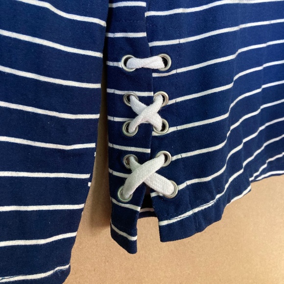 Girls size 8 Btween navy blue and white striped long sleeved top with - Picture 5 of 5